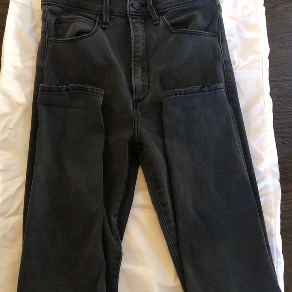 Abercrombie ultra high rise super skinny black jeans size 27 - Picture 3 of 3